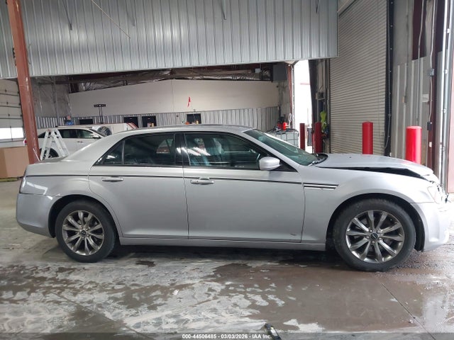 Продажа на аукционе авто 2014 Chrysler 300 300s, vin: 2C3CCAGG7EH383911, номер лота: 44506485