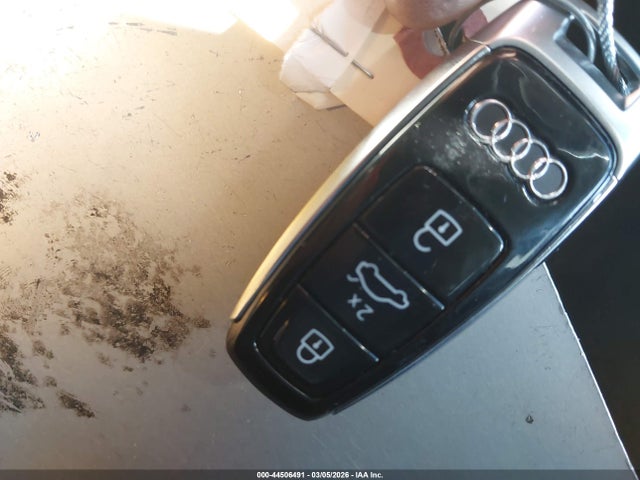 2020 AUDI Q8 WA1FVAF1XLD025108 Photo 10