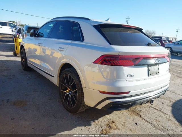 2020 AUDI Q8 WA1FVAF1XLD025108 Photo 2