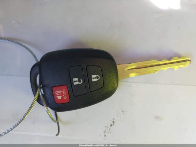 3TMCZ5ANXLM333933 Toyota Tacoma Sr V6