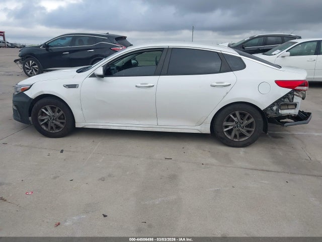 5XXGT4L32KG325639 KIA Optima Lx