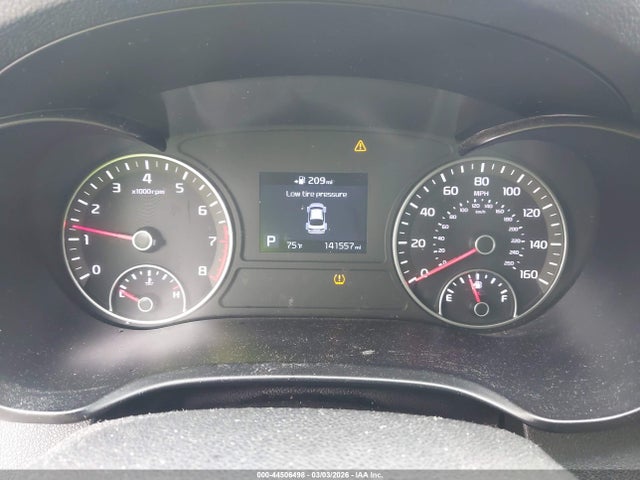 5XXGT4L32KG325639 KIA Optima Lx
