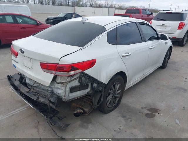 5XXGT4L32KG325639 KIA Optima Lx