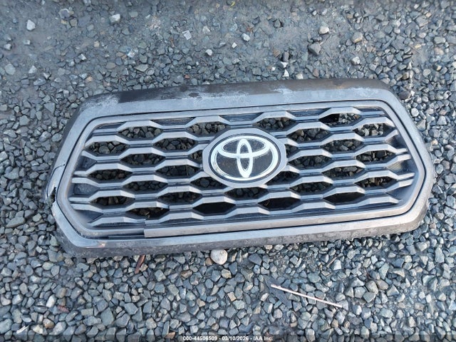 3TYCZ5AN1NT083795 Toyota Tacoma Trd Off Road