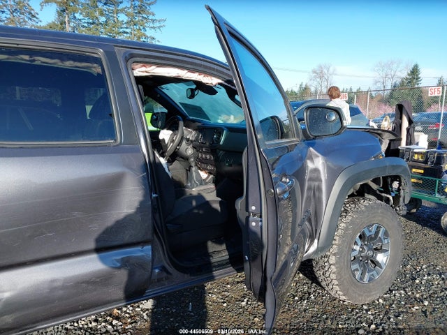 3TYCZ5AN1NT083795 Toyota Tacoma Trd Off Road