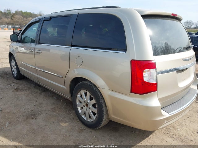 44506523 :رقم المزاد ، 2C4RC1BG5DR677782 vin ، 2013 Chrysler Town & Country Touring مزاد بيع
