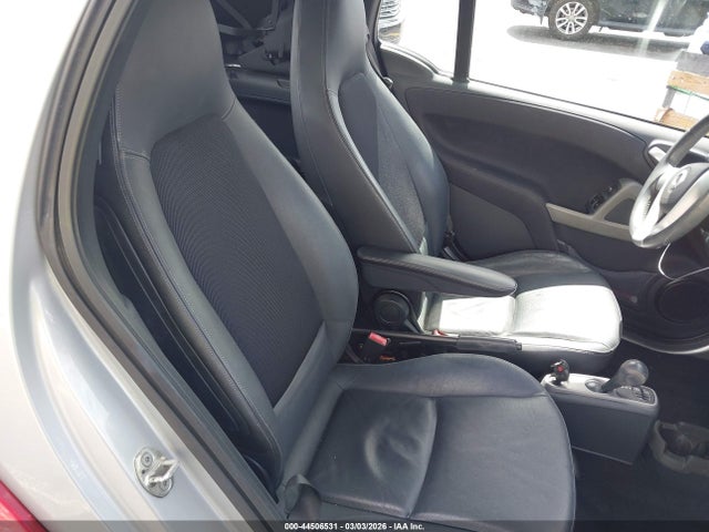 Продажа на аукционе авто 2013 Smart Fortwo Passion, vin: WMEEK3BA3DK584770, номер лота: 44506531