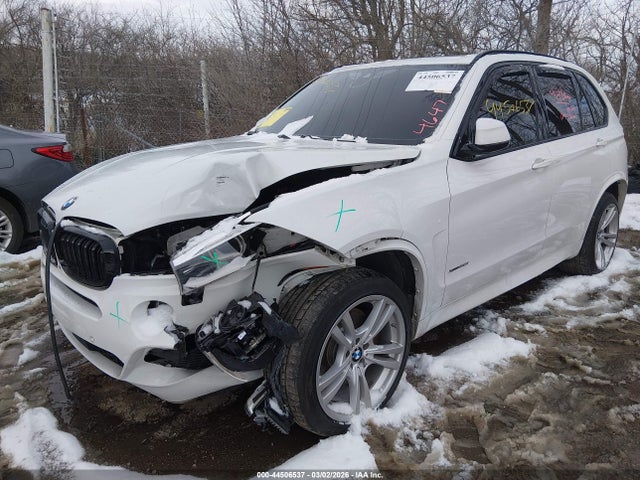 2016 BMW X5 5UXKR6C56G0J81252 Photo 5