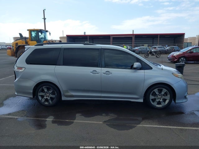 Продаж на аукціоні авто 2012 Toyota Sienna Se 8 Passenger, vin: 5TDXK3DC6CS229590, номер лоту: 44506545
