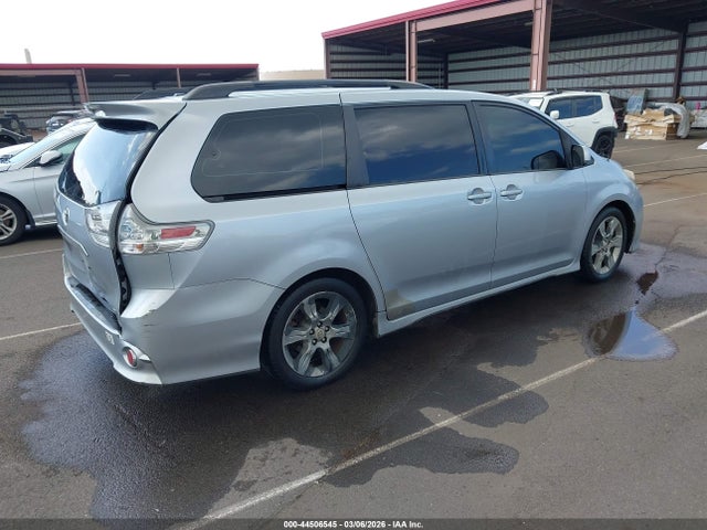Продаж на аукціоні авто 2012 Toyota Sienna Se 8 Passenger, vin: 5TDXK3DC6CS229590, номер лоту: 44506545