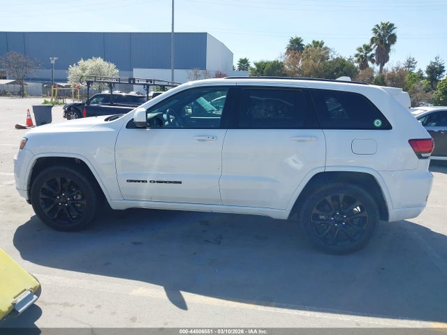 1C4RJEAG8LC430150 Jeep Grand Cherokee Altitude 4x2