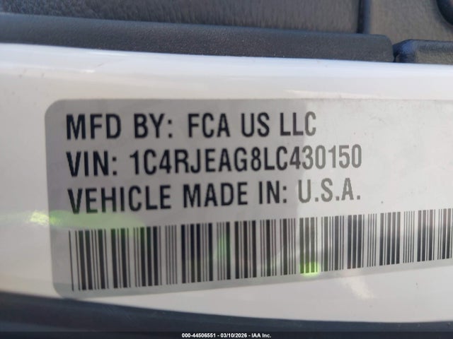 1C4RJEAG8LC430150 Jeep Grand Cherokee Altitude 4x2