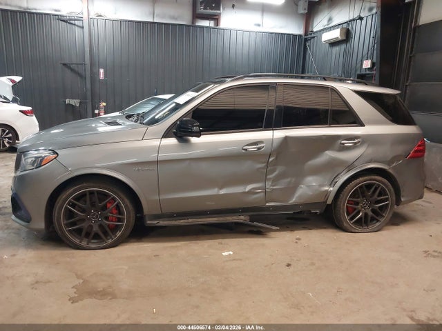 Продажа на аукционе авто 2016 Mercedes-benz Amg Gle 63 S 4matic, vin: 4JGDA7FB3GA778776, номер лота: 44506574