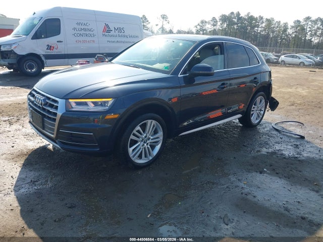 WA1BNAFY6J2204847 Audi Q5 2.0t Premium/2.0t Tech Premium