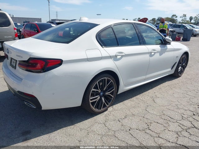 2023 BMW 530E WBA13AG09PCL92540 Photo 3