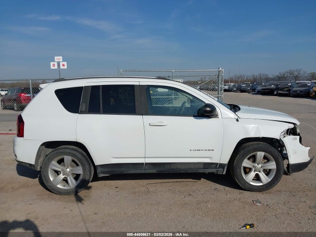 Продаж на аукціоні авто 2016 Jeep Compass Sport, vin: 1C4NJCBAXGD568401, номер лоту: 44506621