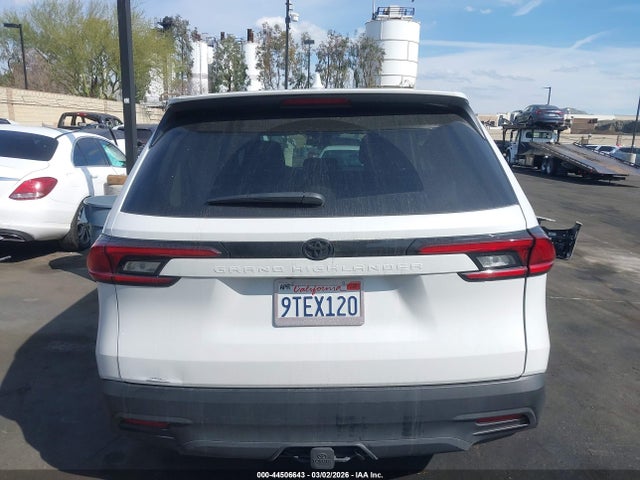 5TDAAAA54SS024089 Toyota Grand Highlander Le