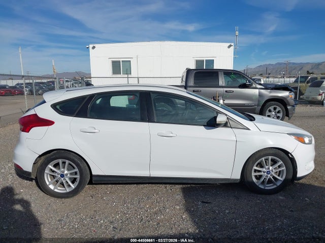 Ford FOCUS SE 2017 1FADP3K2XHL333156 Image 13