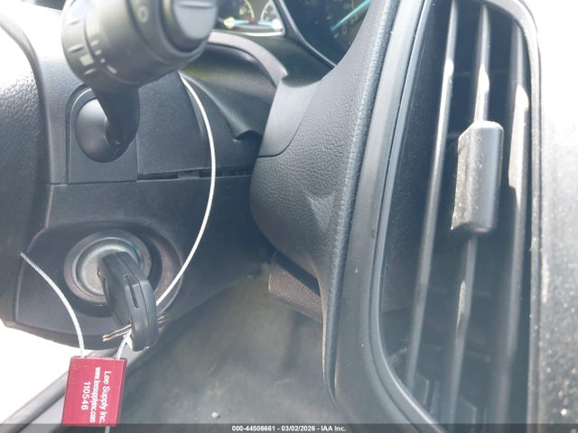Ford FOCUS SE 2017 1FADP3K2XHL333156 Image 18