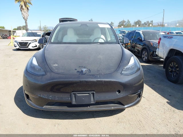 Продаж на аукціоні авто 2025 Tesla Model Y, vin: 7SAYGAEE1SF232171, номер лоту: 44506663