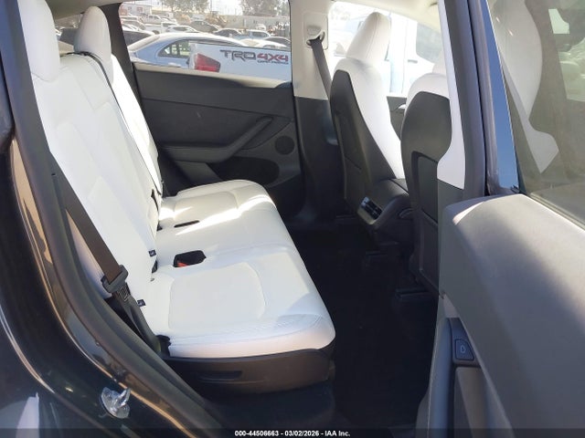 2025 TESLA MODEL Y 7SAYGAEE1SF232171 Photo 7