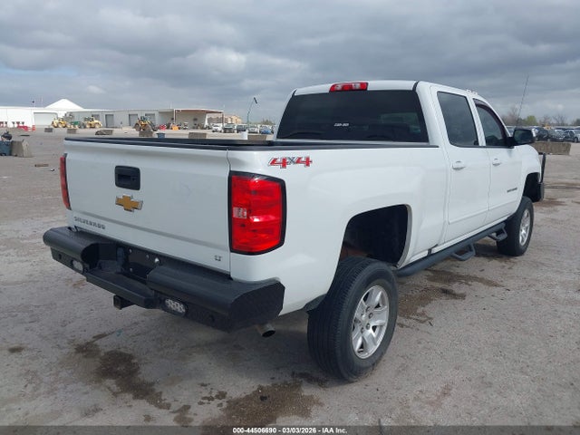 2018 CHEVROLET SILVERADO 1500 1GCUKREC0JF238500 Photo 3