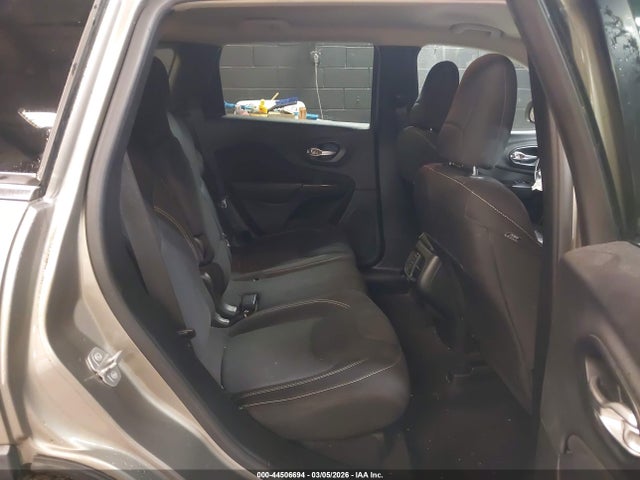 2016 Jeep Cherokee Latitude მანქანა იყიდება აუქციონზე, vin: 1C4PJMCB2GW359826, აუქციონის ნომერი: 44506694