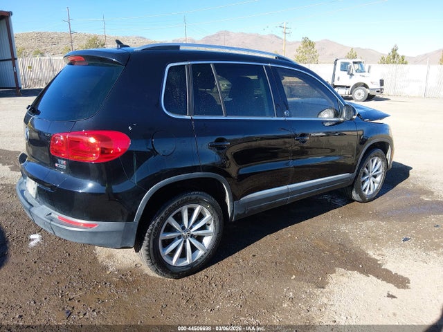 Aukcja sprzedaży 2017 Volkswagen Tiguan 2.0t Wolfsburg Edition, vin: WVGSV7AXXHK008715, numer aukcji: 44506698
