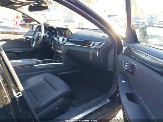 2016 MERCEDES-BENZ E 350 WDDHF8JB4GB280753 Photo 4