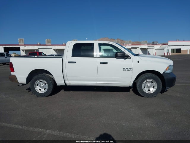 1C6RR6KG8HS764907 RAM 1500 Tradesman 4x2 5&#039;7 Box