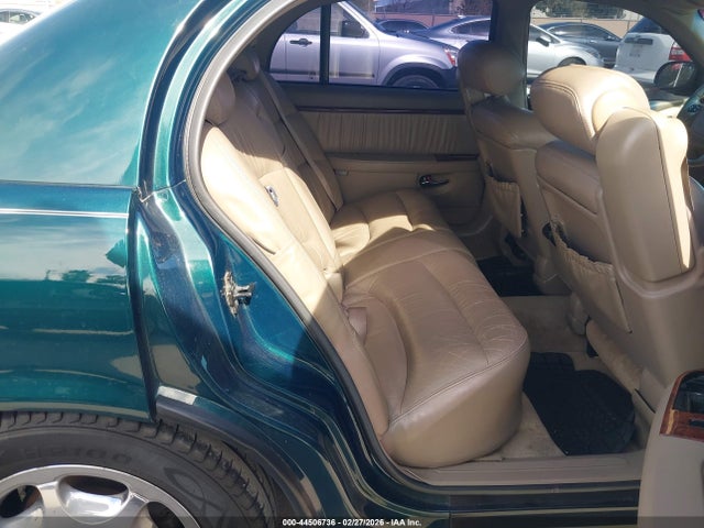 44506736 :رقم المزاد ، 1G4CU5213X4636835 vin ، 1999 Buick Park Avenue Ultra Cmi مزاد بيع