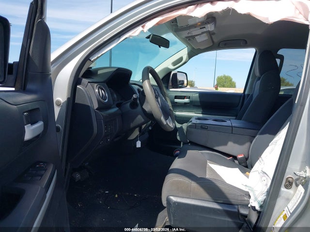5TFEM5F14EX076231 Toyota Tundra Sr5 4.6l V8