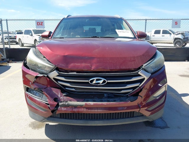 Продажа на аукционе авто 2017 Hyundai Tucson Se, vin: KM8J33A41HU259403, номер лота: 44506737