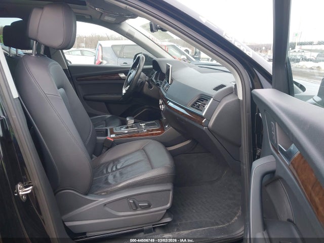 Продаж на аукціоні авто 2018 Audi Q5 2.0t Premium/2.0t Tech Premium, vin: WA1BNAFY0J2238850, номер лоту: 44506749