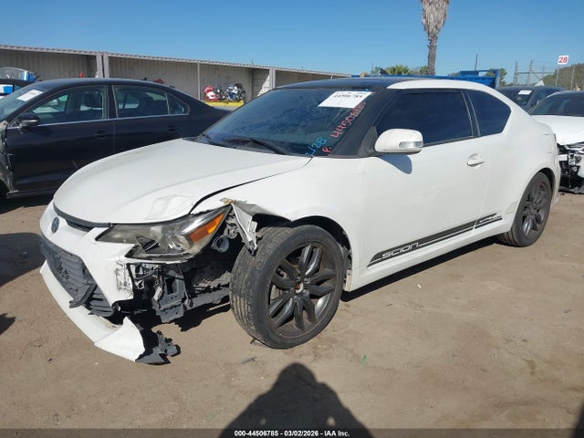 Scion TC 2016 JTKJF5C76GJ024969 Image 2