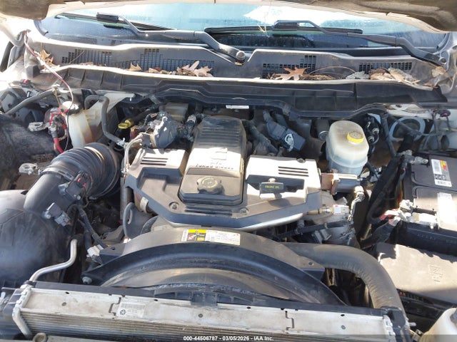 2016 RAM 2500 3C6UR5HLXGG328963 Photo 9