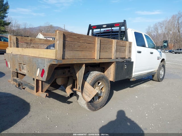 2016 RAM 2500 3C6UR5HLXGG328963 Photo 3