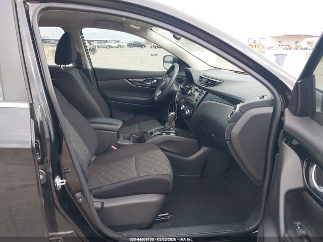 2017 NISSAN ROGUE SPORT JN1BJ1CP6HW023704 Photo 4