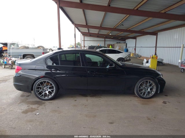 44506802 :رقم المزاد ، WBA3C1C52FK121088 vin ، 2015 Bmw 328i مزاد بيع