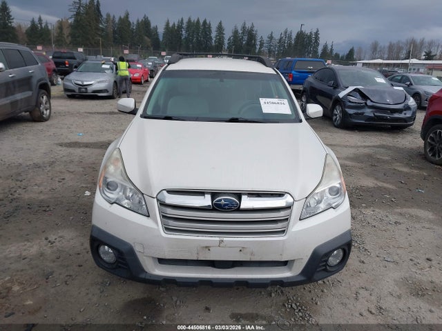 Subaru Outback 2.5i Premium 2014 4S4BRBCC7E3268402 Image 12