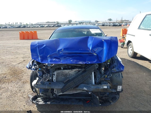KMHLL4DG8RU708811 Hyundai ELANTRA SE
