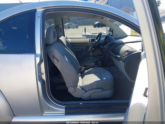 44506835 :رقم المزاد ، 3VWBB61C7WM015290 vin ، 1998 Volkswagen New Beetle مزاد بيع
