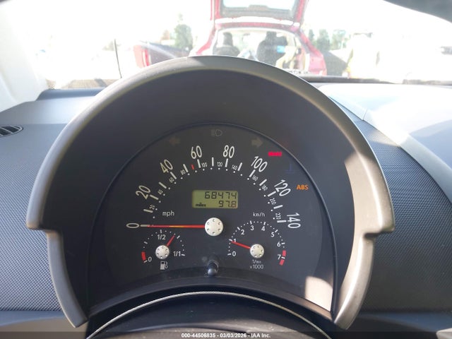 44506835 :رقم المزاد ، 3VWBB61C7WM015290 vin ، 1998 Volkswagen New Beetle مزاد بيع