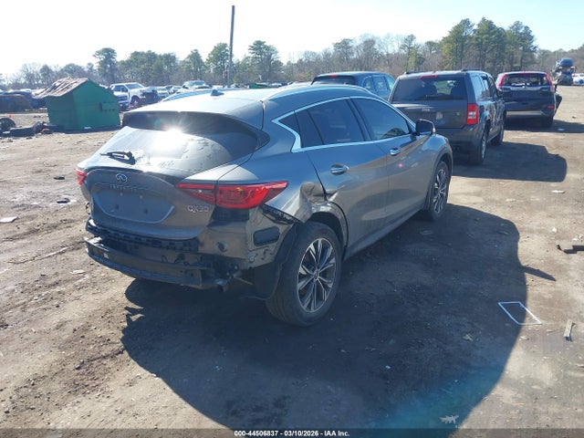 2018 Infiniti Qx30 Essential მანქანა იყიდება აუქციონზე, vin: SJKCH5CR3JA002752, აუქციონის ნომერი: 44506837