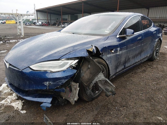 44506873 :رقم المزاد ، 5YJSA1E24JF296777 vin ، 2018 Tesla Model S 100d/75d/p100d مزاد بيع