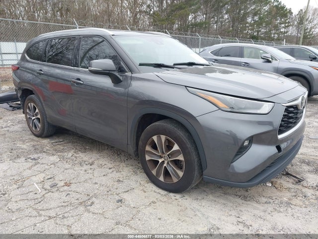 2022 TOYOTA HIGHLANDER 5TDGZRAH8NS098969