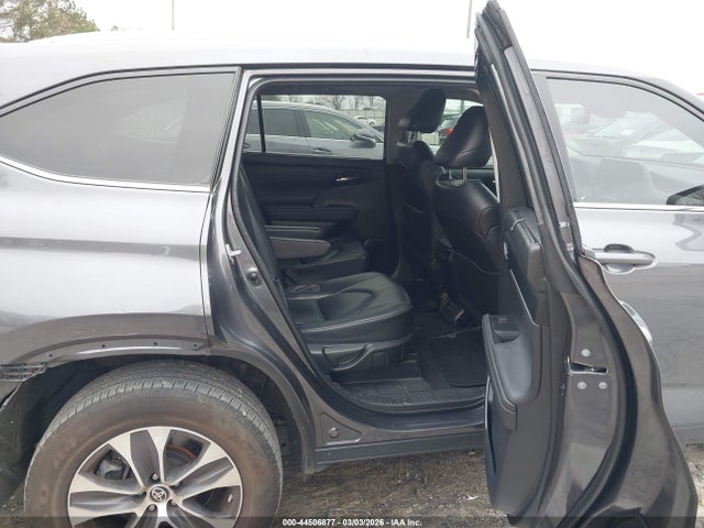 2022 TOYOTA HIGHLANDER 5TDGZRAH8NS098969 Photo 7