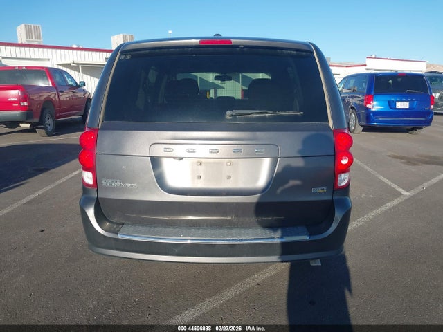 2C4RDGBG5HR731460 Dodge Grand Caravan Se