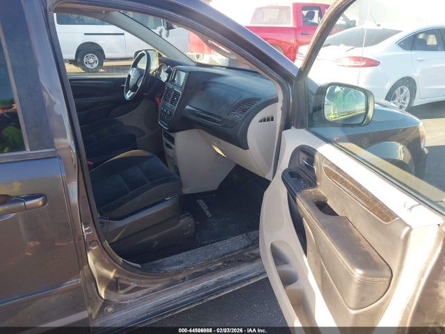 2C4RDGBG5HR731460 Dodge Grand Caravan Se