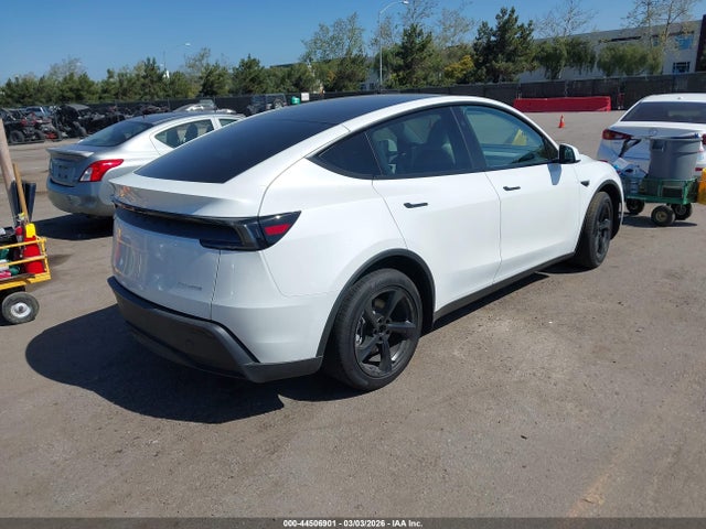 2026 TESLA MODEL Y 7SAYGDEE5TF350856 Photo 3